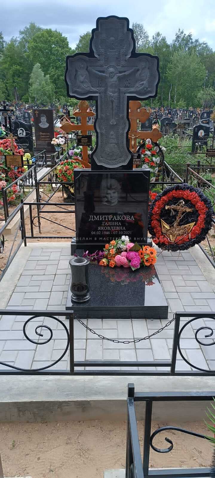 Памятник на Новосходненском кладбище Фото 3